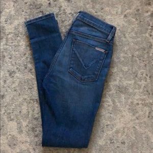 HUDSON Super Skinny Ankle Jeans